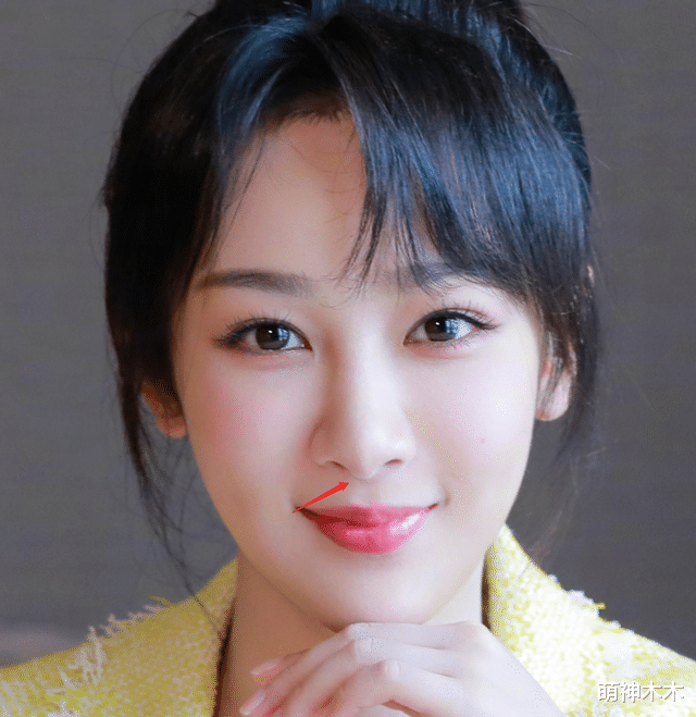 宋慧乔|杨紫年后首次公开亮相，山根粗壮法令纹抢镜，自曝要进组拍新剧了