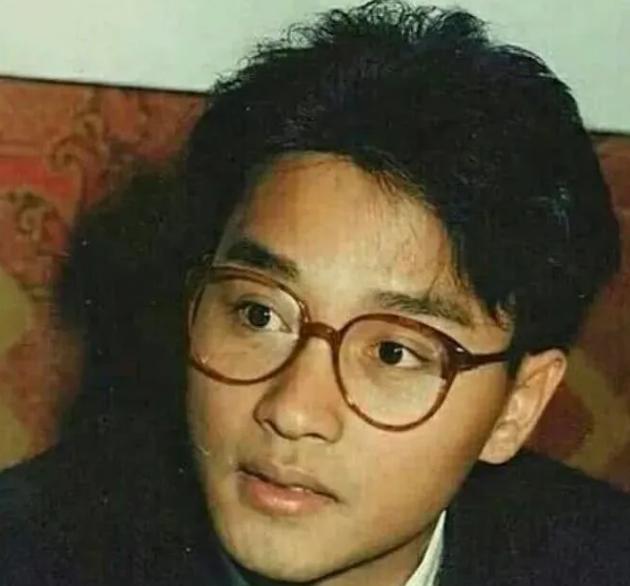 张国荣|1992年,张国荣在庆功宴上放话:你再打她,我就在香港找人收拾你