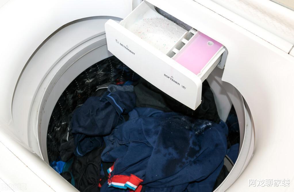 为何风靡一时的滚筒洗衣机“跌下神坛”？不解决这些，难怪被淘汰