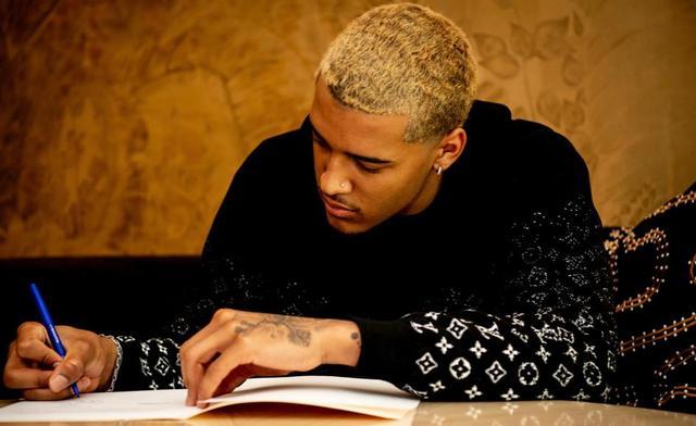 马刺队|十五岁登上职业赛场，马刺今年的这名新秀真的很适合自身体系