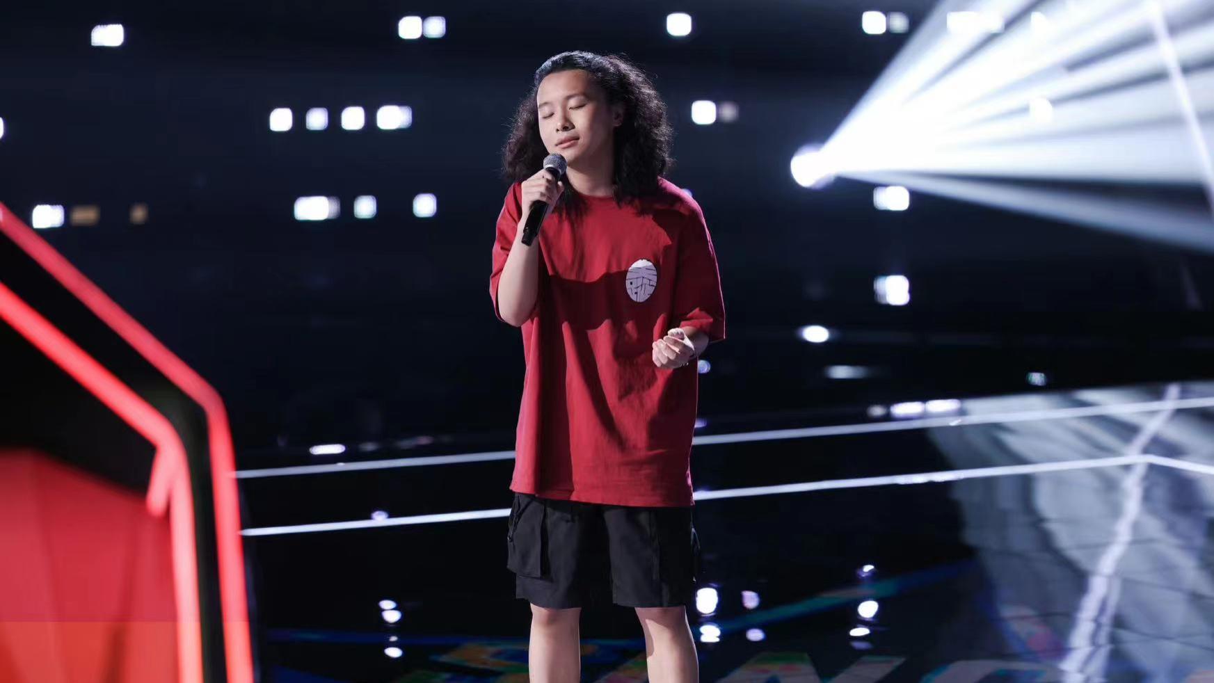 好声音2022|《好声音2022》八强名单传出，三位女学员出局，两大黑马拿下前二甲