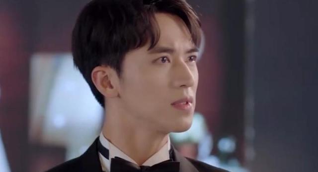 萧尚麒|谁都知道我爱你:萧尚麒将菲儿抱走,丢下何笑然,缘于那一丝恨意