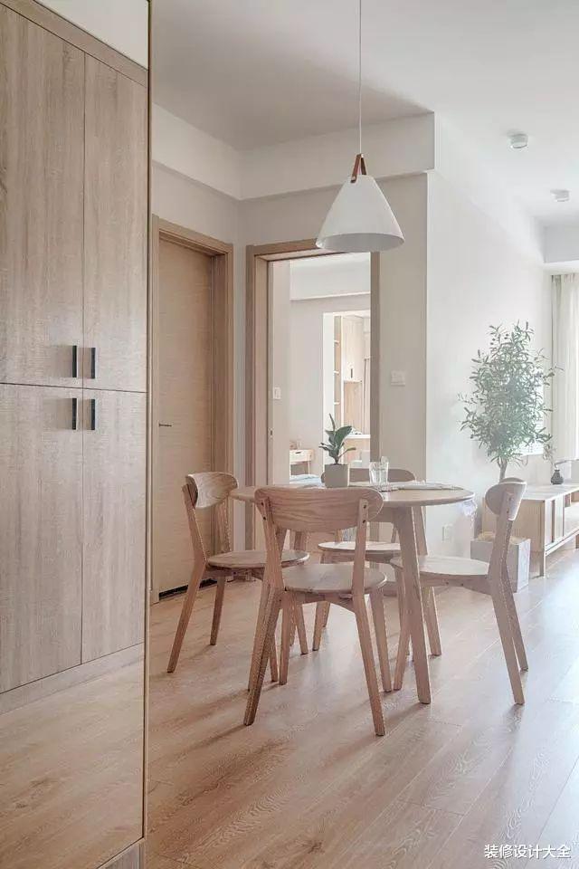 70平小户型,阳台打通做个榻榻米地台,多出一间房!