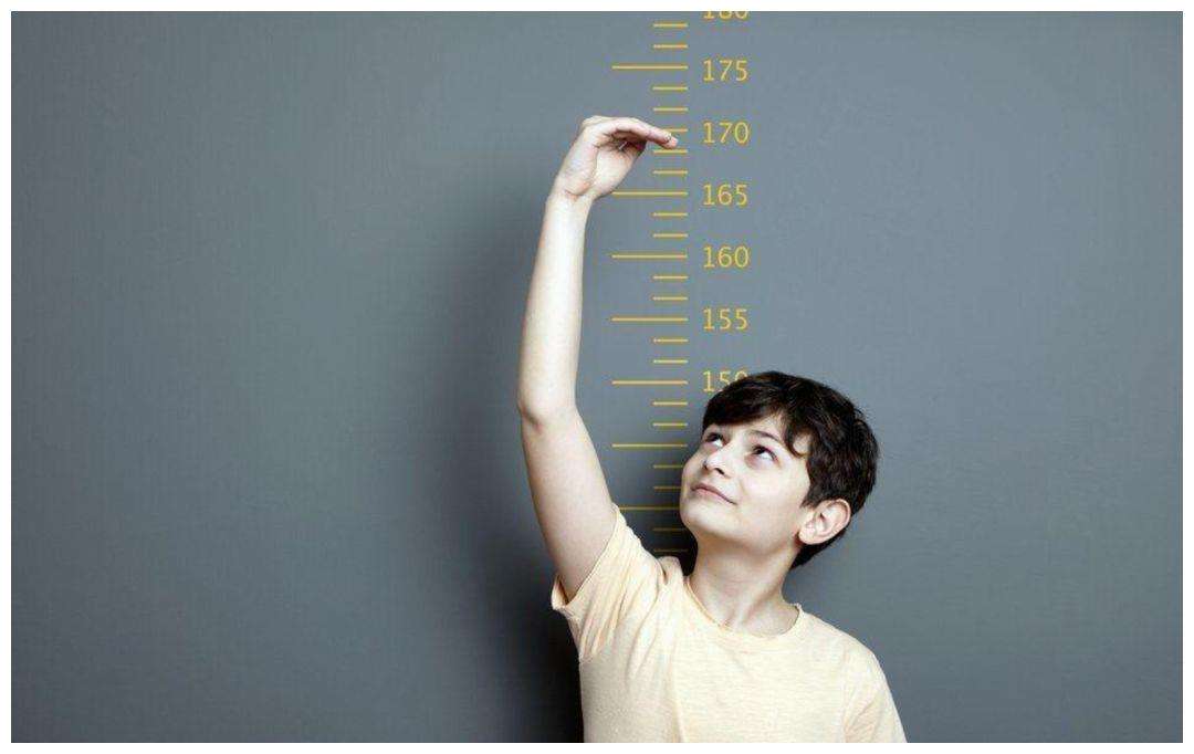 牛奶|胜过牛奶的“补钙冠军”,家有孩子要常吃这3样,身体强壮长大个