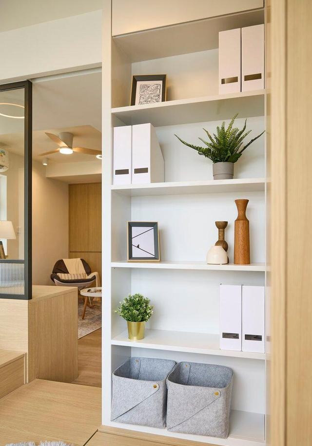 香港90后夫妇挤35㎡小宅,最小空间仅3㎡,却说:我们的已经很大了