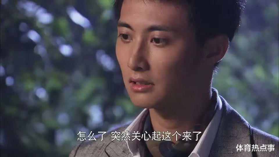 得分王|44+17强势暴走！全场42罚！詹姆斯差0.07丢得分王！