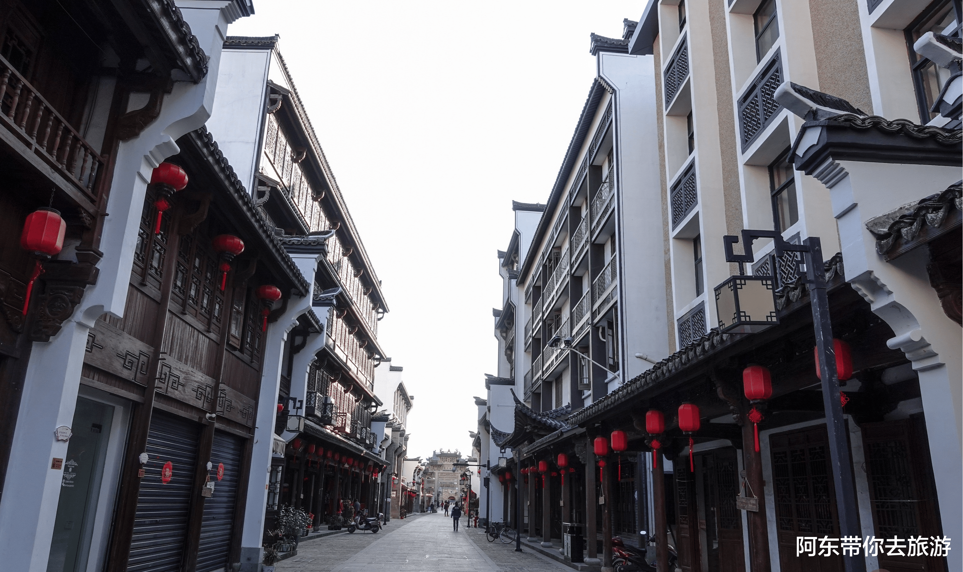 欧洲|曾经的浙江第二州府,地位仅次于杭州,因“半朵梅花”而闻名