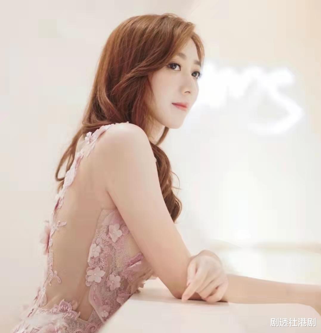 何依婷|秘密入院割良性瘤!TVB力捧小花已顺利出院,事后抱歉未告知身边人