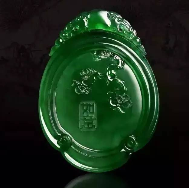 翡翠|机雕崛起意图代替手工?!翡翠行业是否也将进入无人化时代