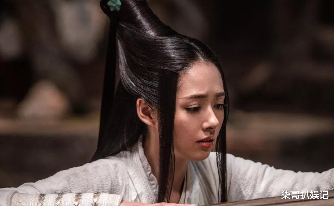 迪丽热巴|红毯上惊艳，一到古装秒变“灾难现场”，这4位没有一个逃得过