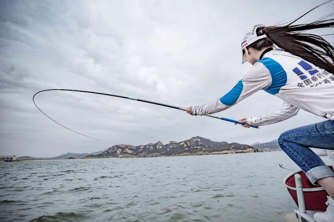 |钓鱼不看风，容易钓个空，刮什么风好钓鱼？知道三点三条就行了