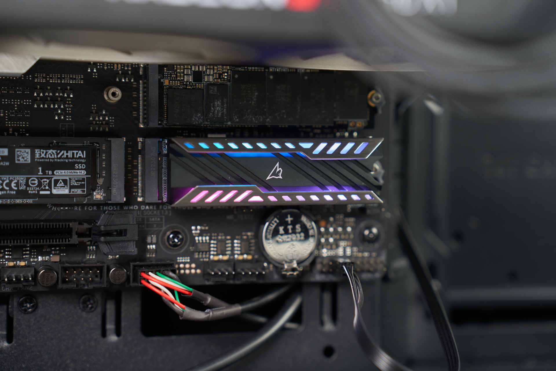吹雪|AMD Ryzen 9 7900X&ROG X670e吹雪，游戏以及生产力体验