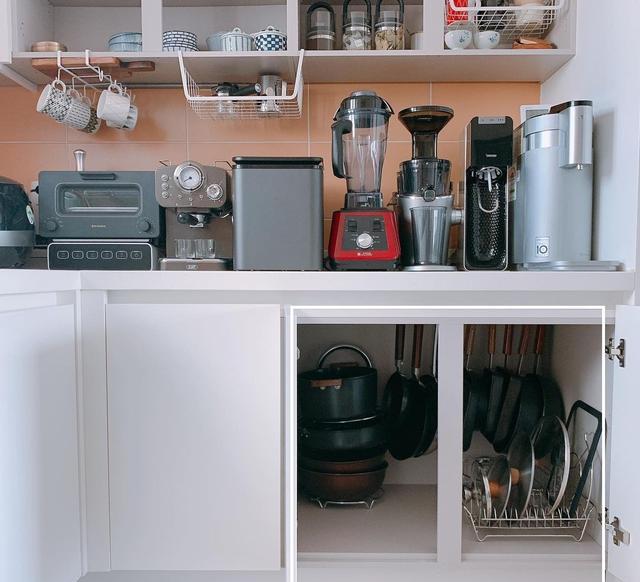 难怪这位韩国博主吸引上万粉丝!几平米厨房,柜子里都整整齐齐