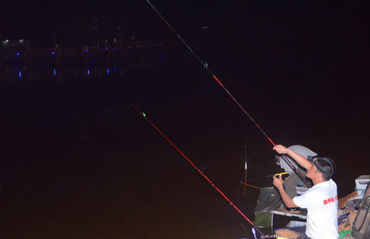 |渔乐杂谈:夏季垂钓海竿的几种钓法