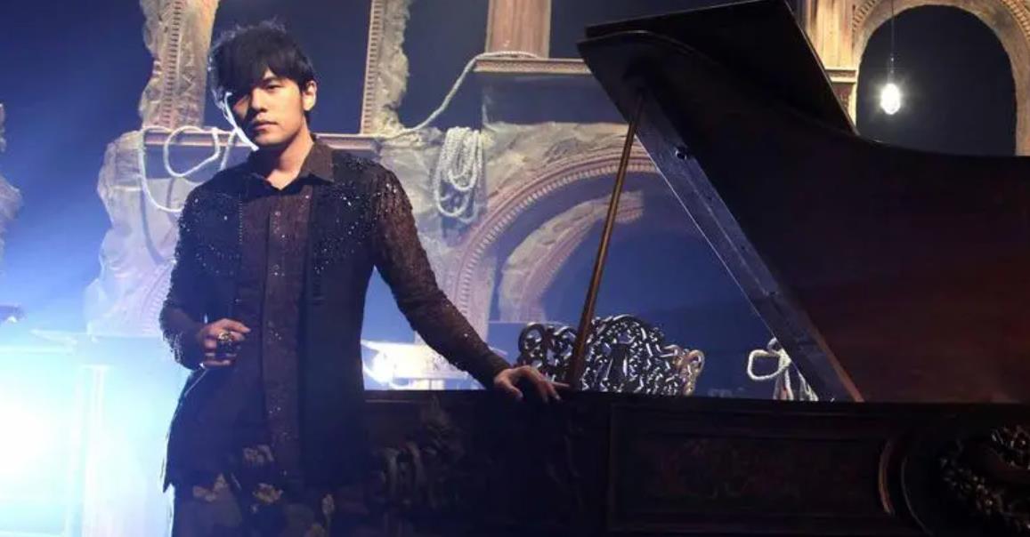 周杰伦|从被人冷落的小透明,到火遍亚洲的天王,周杰伦遭受过多少恶意?