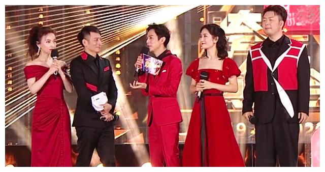 倪妮|湖南台主持团队换血：5朵金花突围，名嘴遭弃用，接班人浮出水面