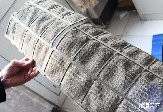 空调3个月不清洁,比马桶还脏,教你正确方法,家里干净又清新