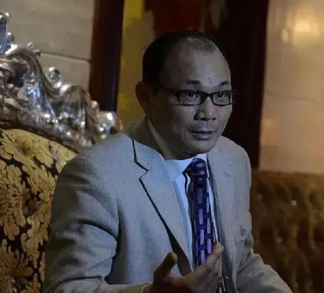 赌王尧建云:花150元拜师,一夜赢600万,双腿被砍想起师傅一句话