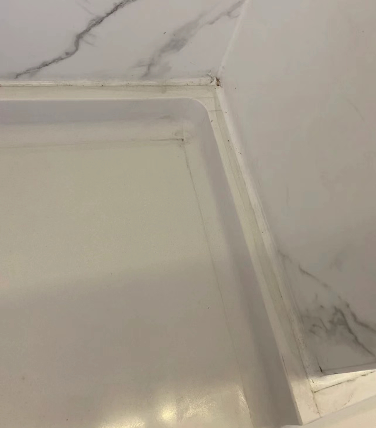 若经济不宽裕,厨房装修别做这9个设计,不实用,还很贵!