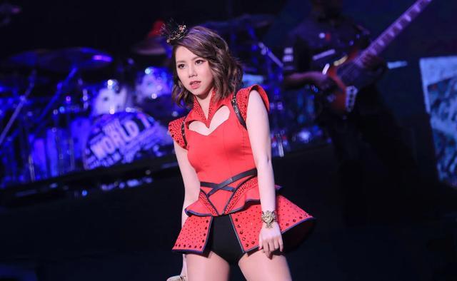 明星|无子宫、站不直、对口水过敏,这些明星的隐疾,真是千奇百怪