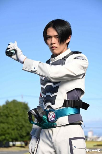 |假面騎士revice18話追加先行圖 斯麥露開啟暴走進化形態