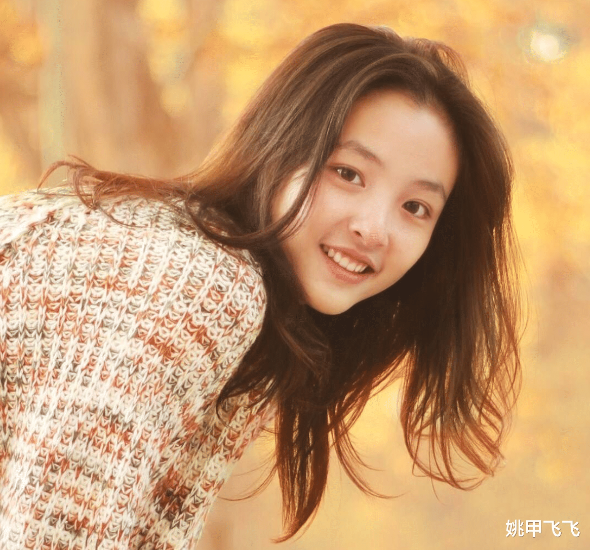 明星|惊鸿一瞥灵气逼人，再相见沦为路人，女明星颜值真无百日红？