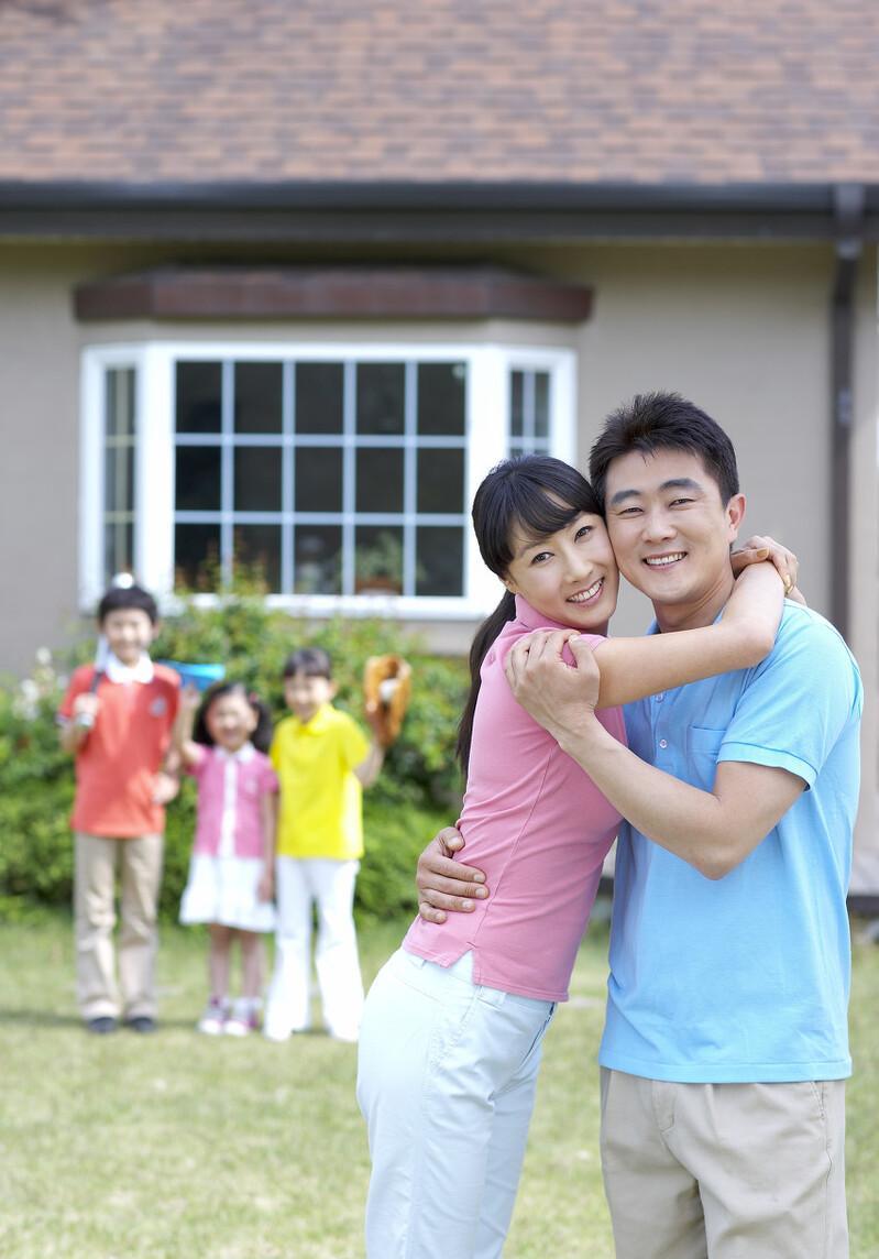 旧案一则:南充女教师与小19岁男子恋爱 同居二年后大祸临头