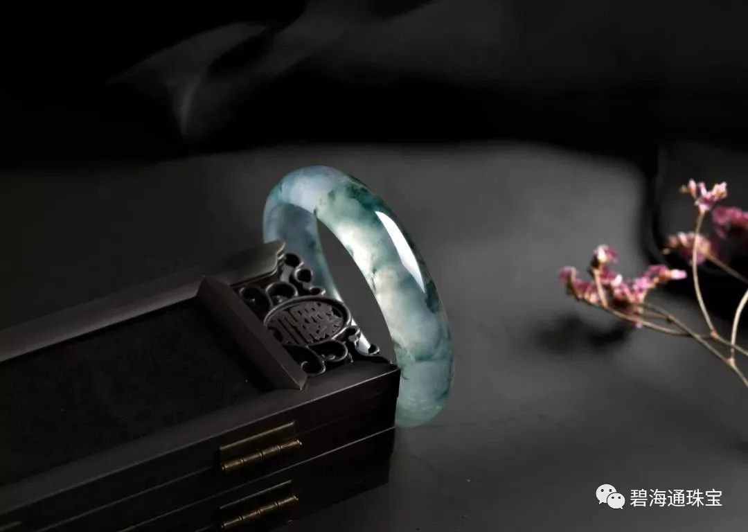 翡翠|项京讲堂-翡翠的“种”和“底”