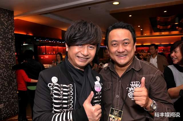 黄舒骏|56岁黄舒骏为两岁女儿庆生！心疼其成为抗疫宝宝，妻子小其24岁