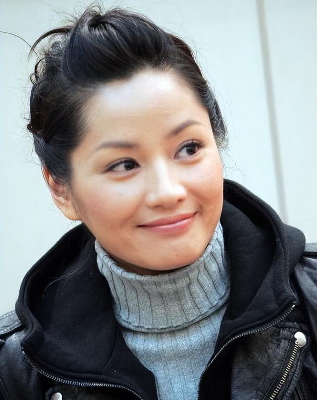 瞿颖|瞿颖:从模特到演员,从歌手到时尚宠儿,如今过的怎么样了呢?