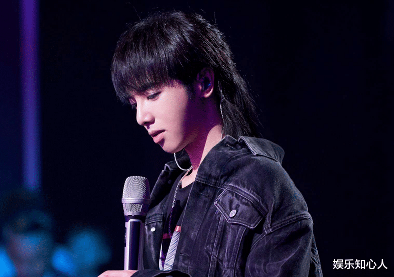 许晴|迷倒京圈四佬,热吻肖战,情迷华晨宇的许晴,53岁为潜逃犯守活寡