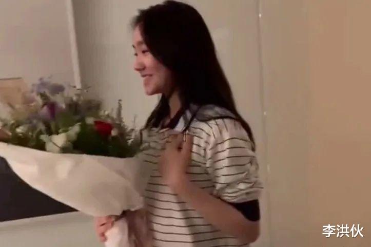 大S|大S的声明害惨小S，吴佩慈的力挺到处是坑，销毁的床垫还是冒牌货