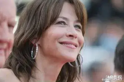 苏菲·玛索|法国真人真事搬上大银幕,苏菲·玛索强忍泪水送父亲!