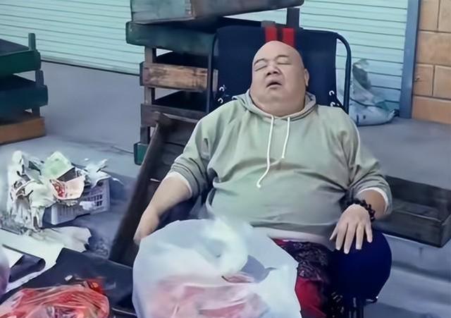 汪小菲|端午节爆出6个瓜，知名演员自称转行当环卫，汪小菲与狗仔和解了