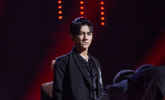 《披哥2》一公，4人人间清醒，2人被节目组坑惨，1人被自己坑惨