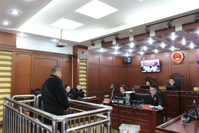 案例:女高中生遭同学父亲囚禁,获救时耳朵被割掉、衣不蔽体