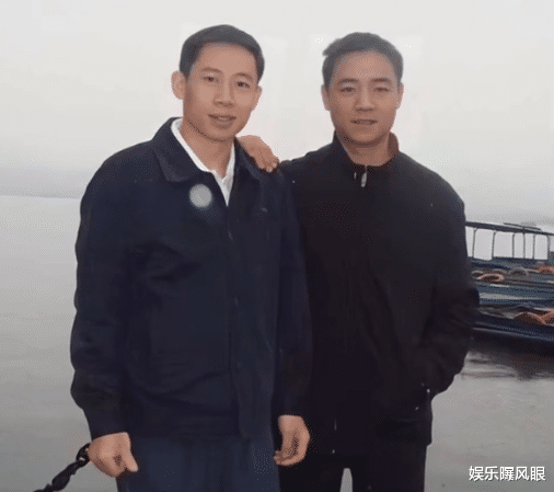 宝贝|孙海洋晒寻子旧照，解释3个宝贝包包，对孙卓的称呼充满宠溺