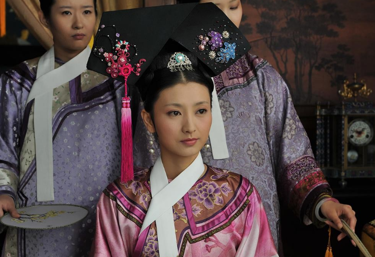 女士的法则 换发型如“换头”，演完甄嬛传再演《女士的法则》，愣是没认出