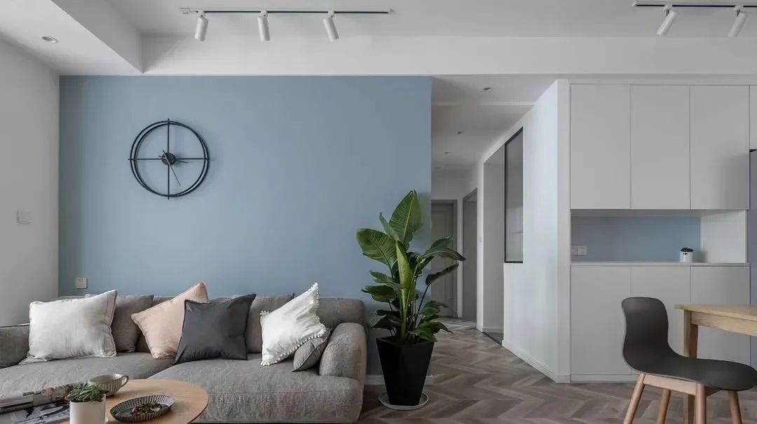 95㎡现代北欧,开放式客餐厅阳台,效果宽敞明亮!