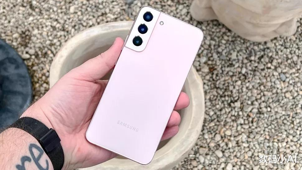 三星|三星妥协中国618，S22直降1100元，小屏手机之王