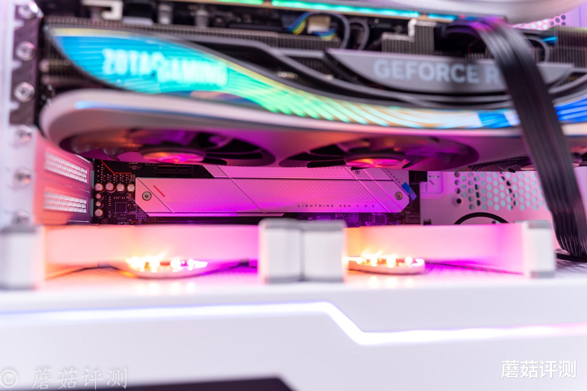 |原生支持PCIe5.0接口，输出更强更稳定、鑫谷昆仑KL-1250G电源 评测