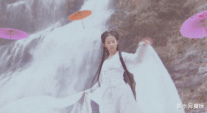 刘亦菲|同是拍打戏,将赵露思baby和刘亦菲放在一起对比,差距就出来了