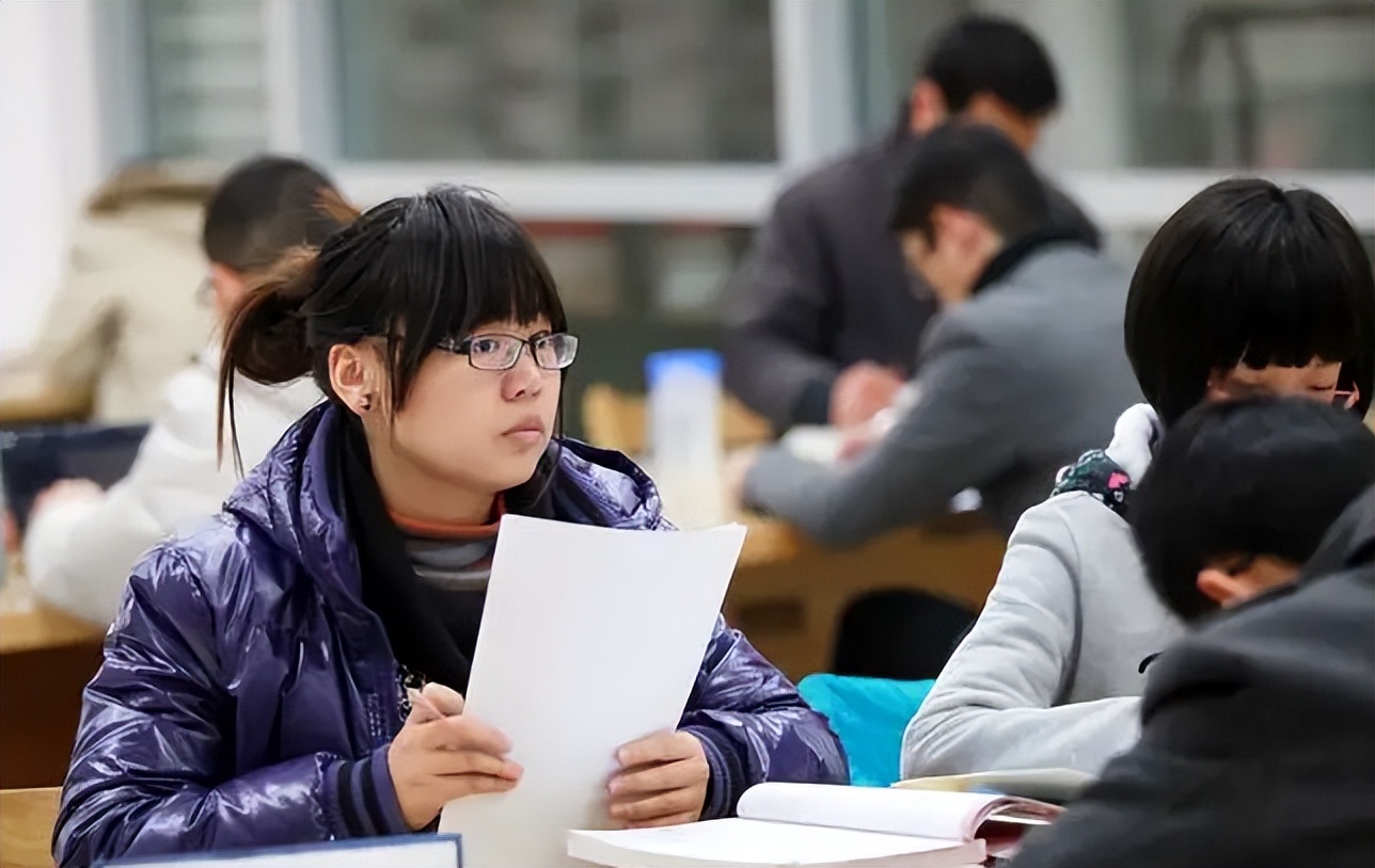 求职|不想勾心斗角了，越老越吃香的3种工作，才是老实人的最佳选择