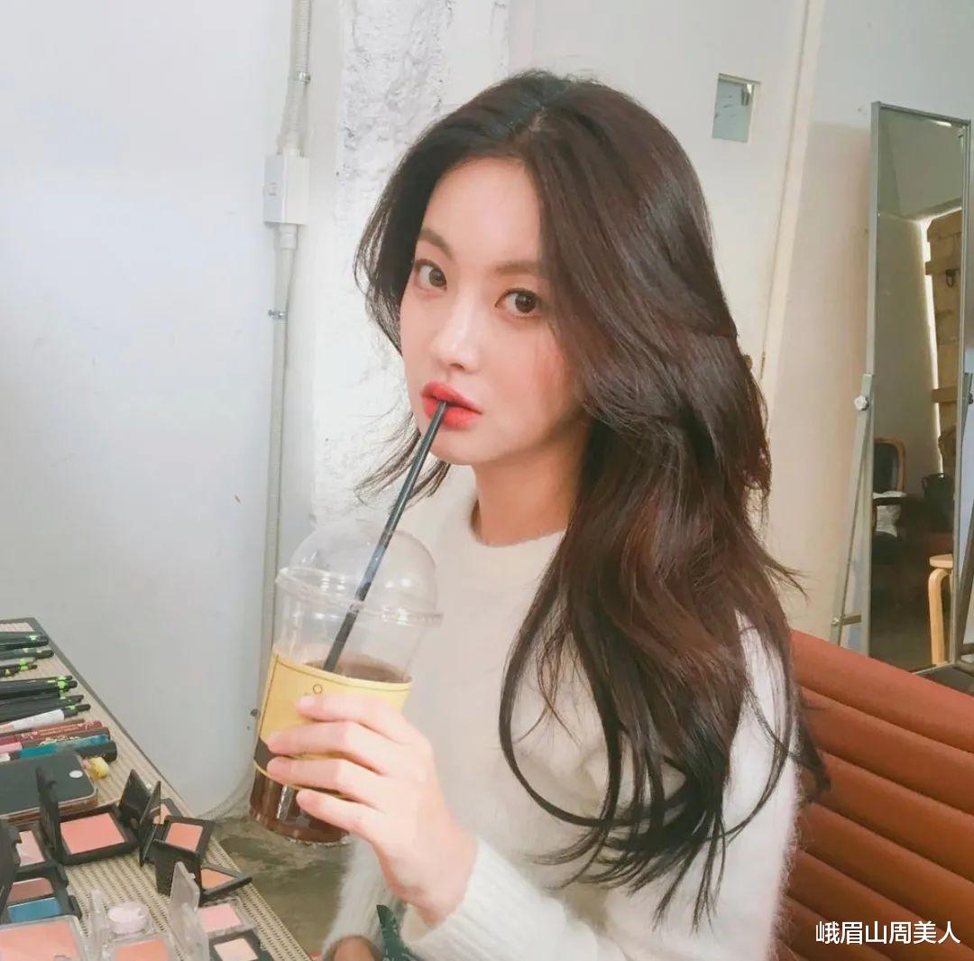 明星 ?“空气刘海”不吃香了!今年流行这3种“刘海”,连明星都上头了