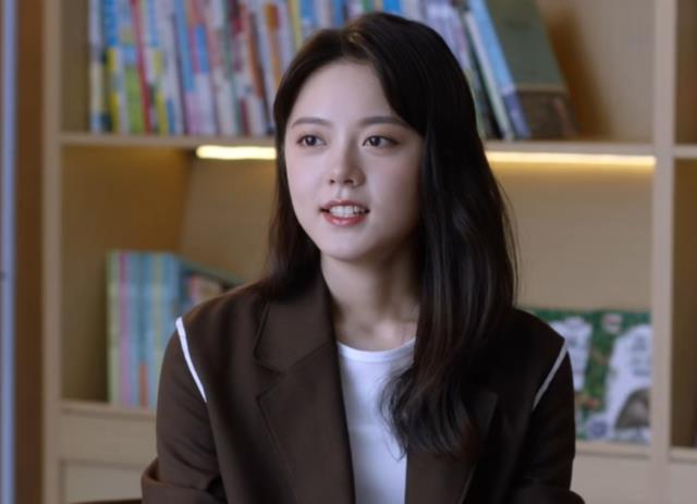 童星|曝《在暴雪时分》筹备开拍，网传女主赵今麦，男主还是个童星演员