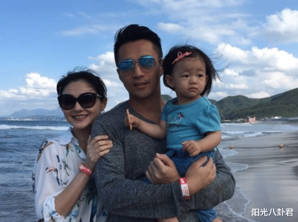 大S|吴佩慈帮腔暴出多年谎言，大S孕前就有癫痫史，汪小菲却不知情？