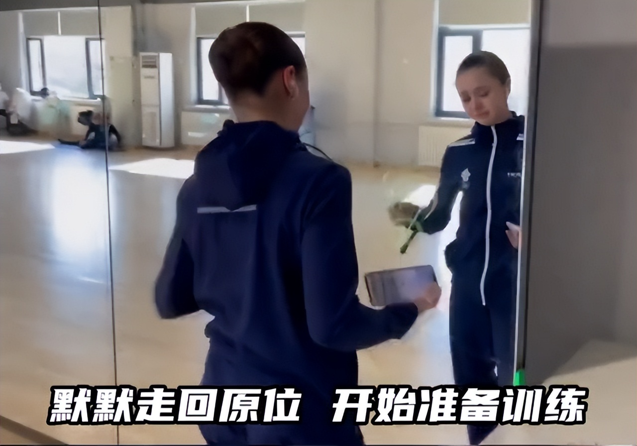 卡米拉·瓦利耶娃|瓦利耶娃，笑起来真好看！16岁的K宝，清水出芙蓉，天然去雕饰！