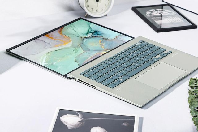 双12最值得入手的轻薄本来了？12代酷睿i7+高刷OLED屏，仅6099元