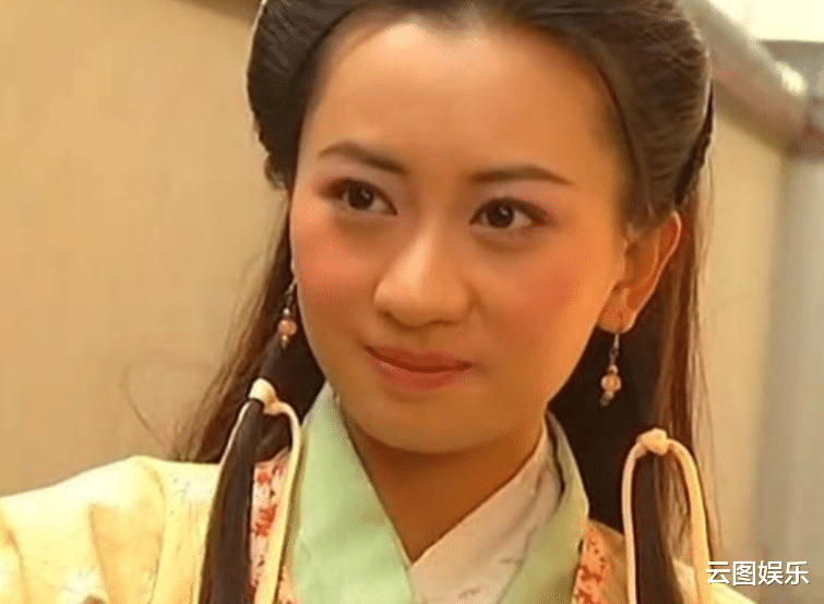 汪琳|“丫环专业户”汪琳罕晒全家福,子女继承妈妈美貌,奢华豪宅曝光