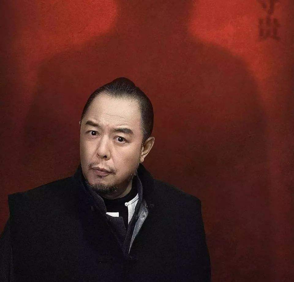 李易峰|不知羞耻！曾誓死效忠英国，却频频回国捞金，张铁林还糟蹋女星？